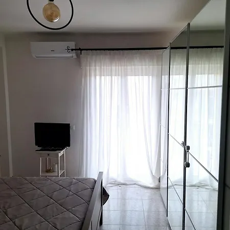Matteotti 28 * Триест